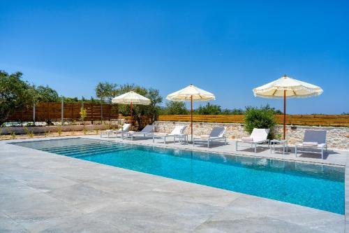 private pool villa  zakynthos tragaki
