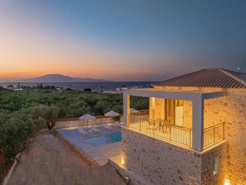 private pool villa  zakynthos tragaki